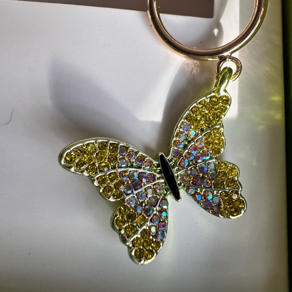 Betsey Johnson SPRING!!!🦋Rhinestone Butterfly Charm Huggies - Green and Gold - Picture 2 of 5